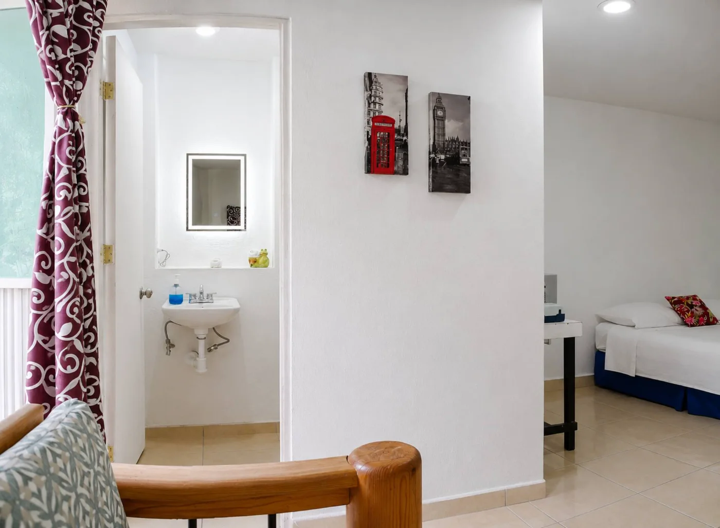 Baño privado con lavabo